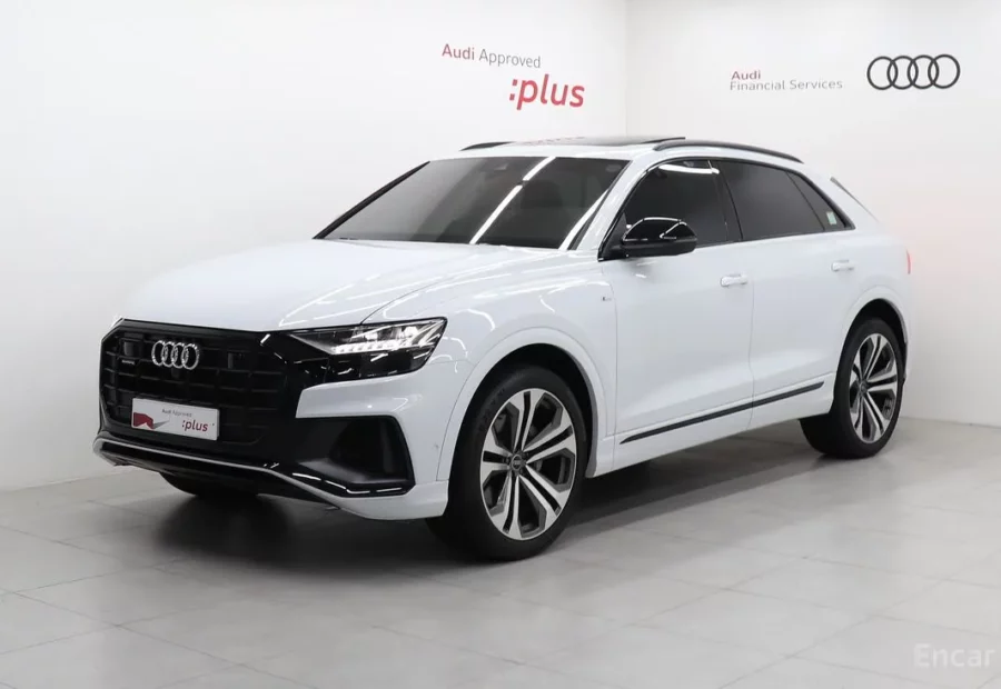 Audi Q8