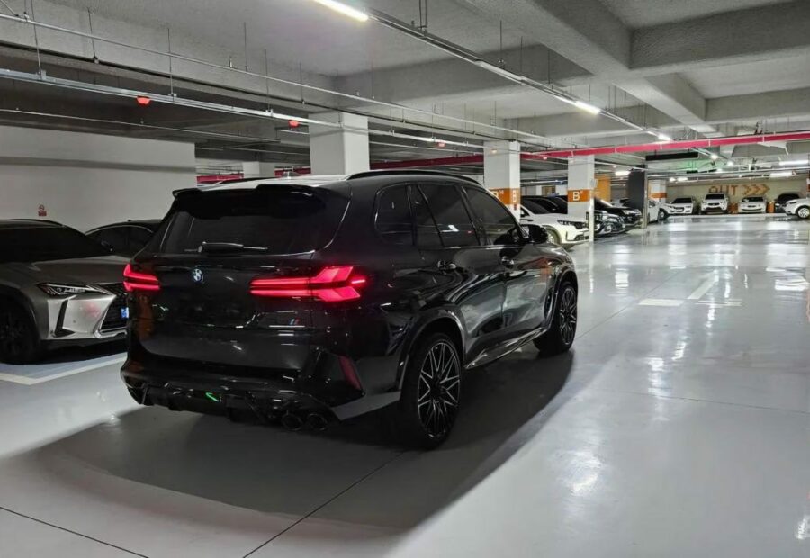 BMW X5M Competition