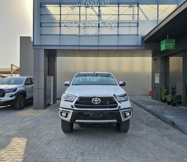 Toyota Hilux 2024 2,7