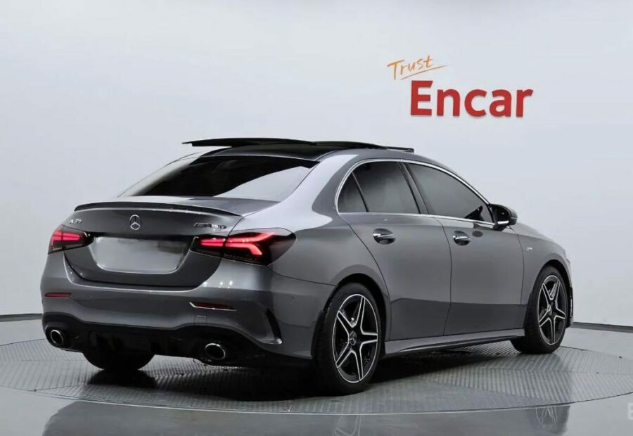 Mercedes A35 AMG
