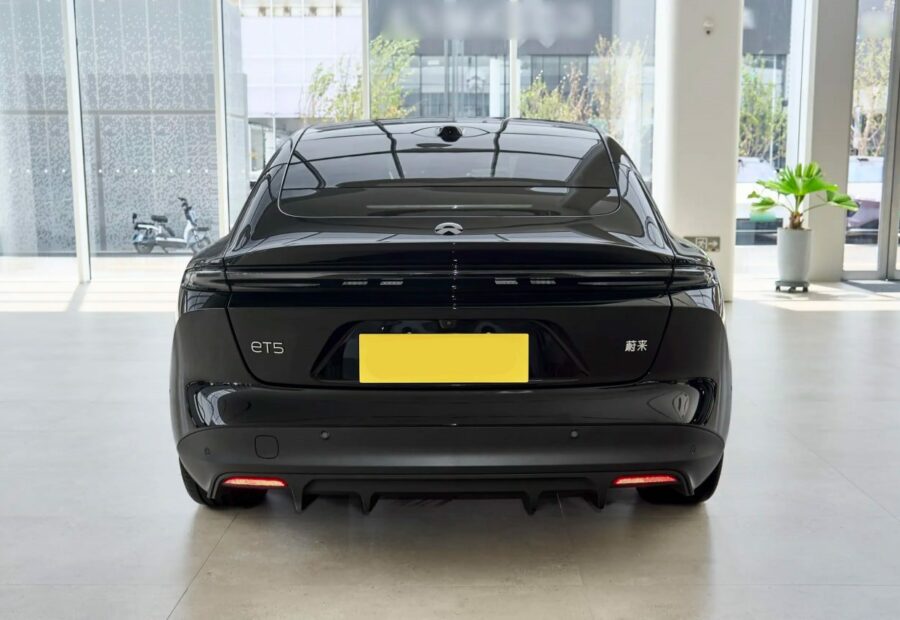 Nio ET5