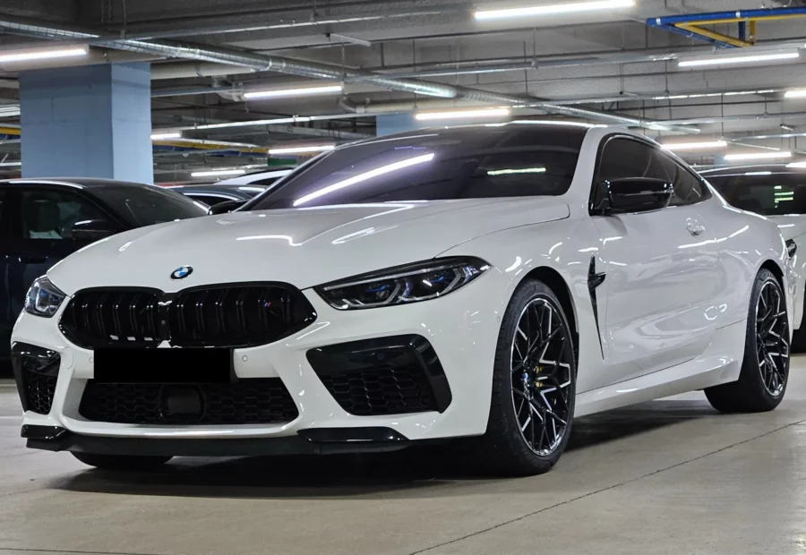 BMW M8