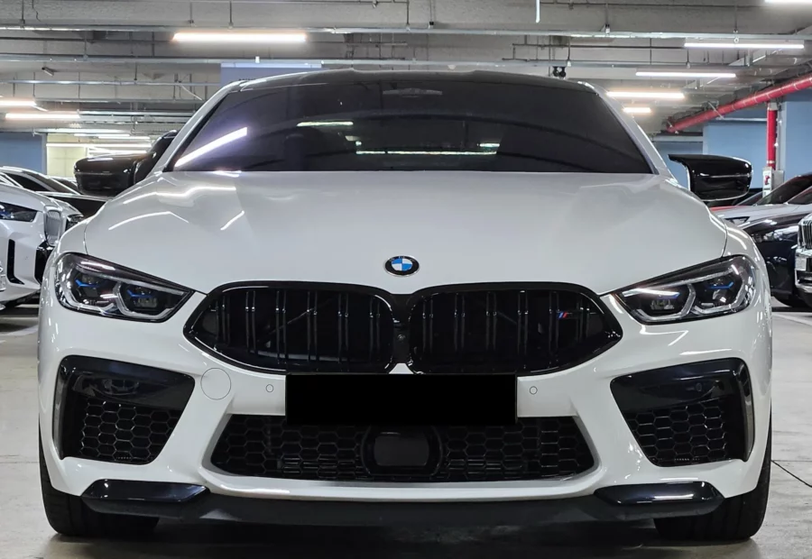 BMW M8