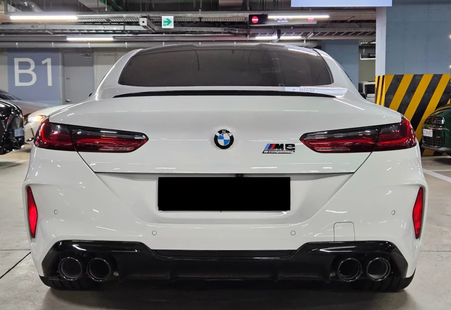 BMW M8