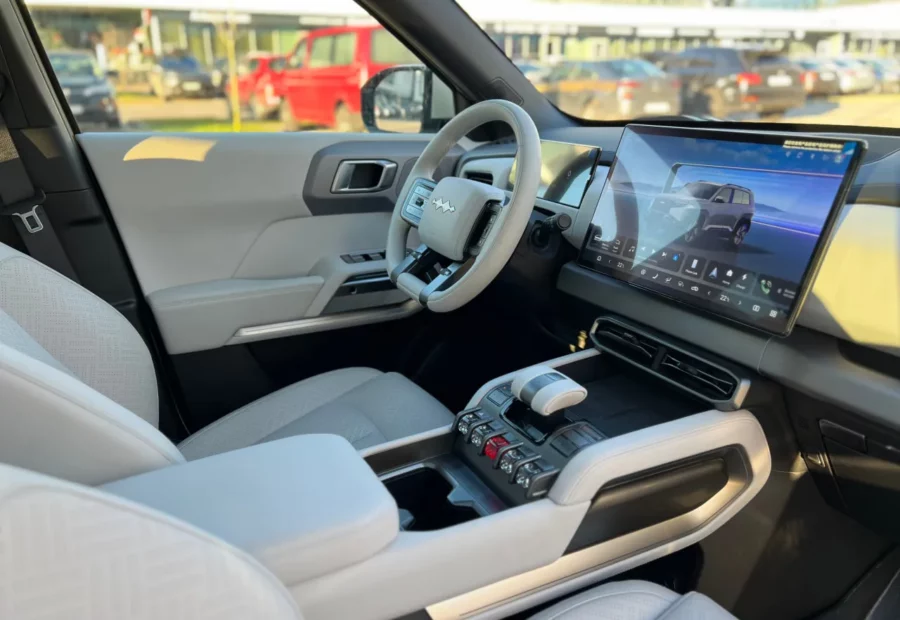 BYD Fangchenbao Leopard 3