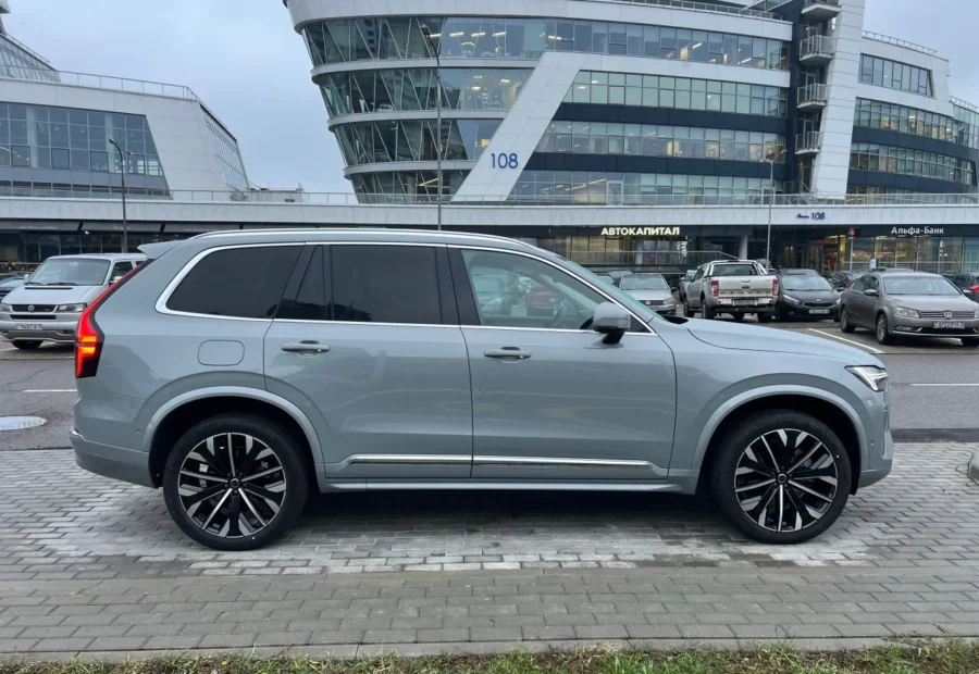 Volvo XC90