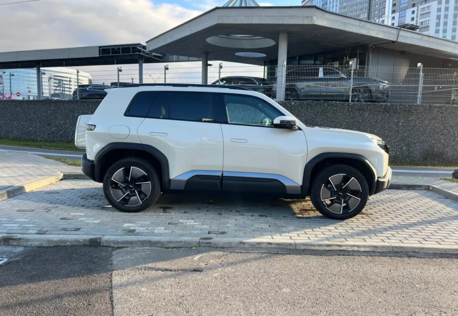 BYD Fangchenbao Leopard 3