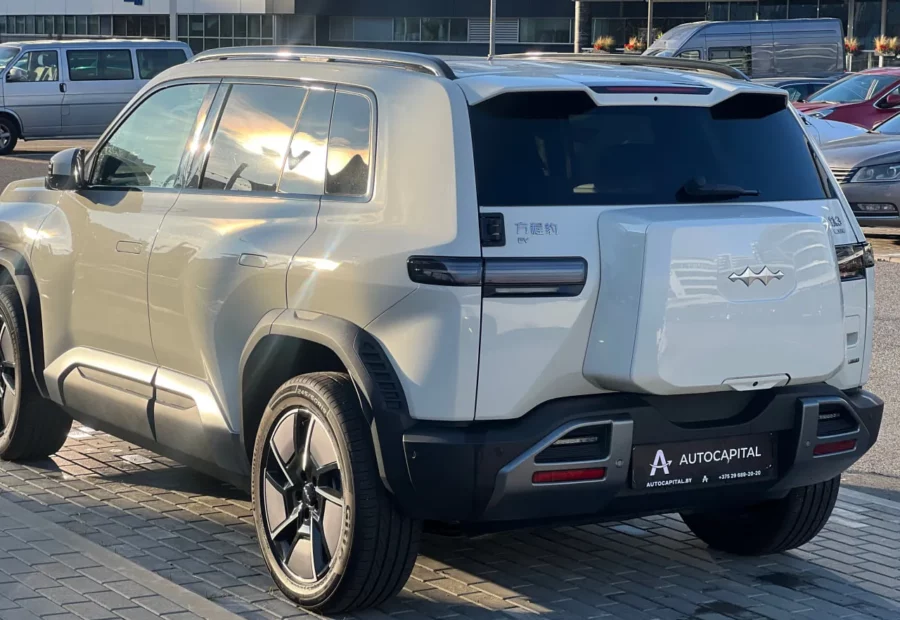 BYD Fangchenbao Leopard 3