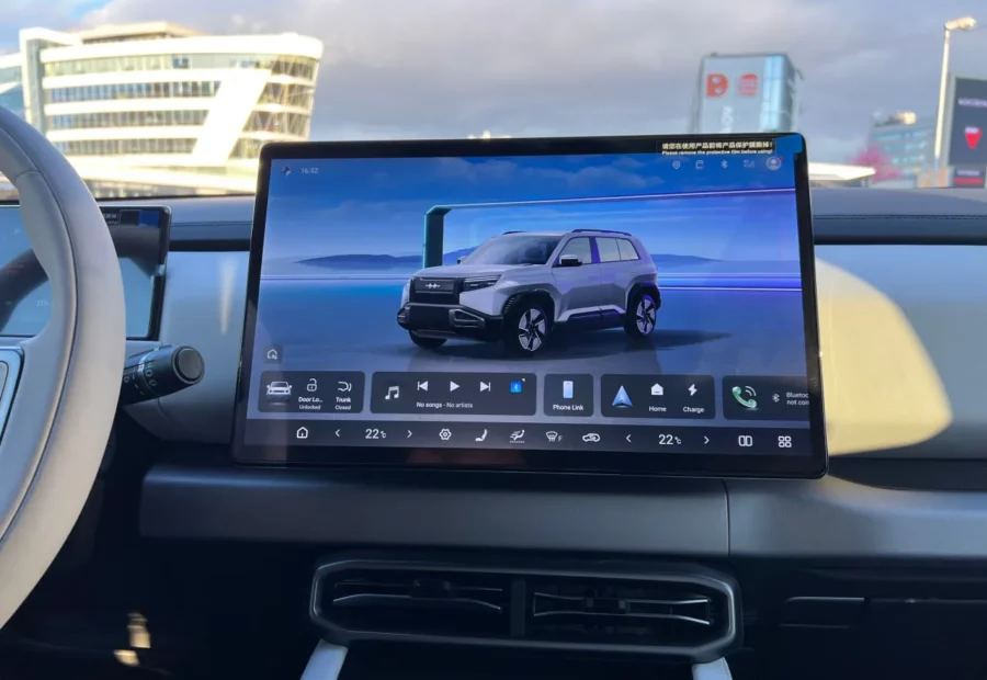 BYD Fangchenbao Leopard 3