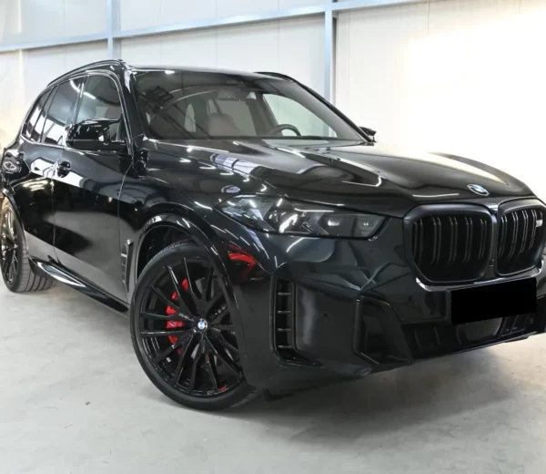 BMW x5 M60i 2025
