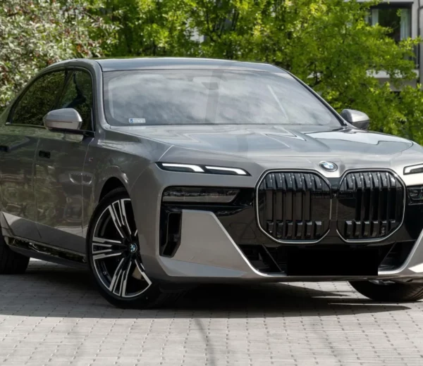 BMW 740d xDrive M SPORT 2025