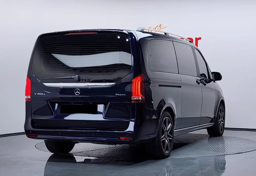 Mercedes V-Class V300