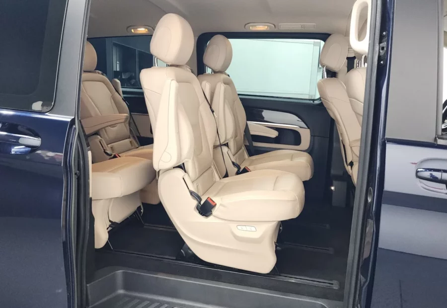 Mercedes V-Class V300