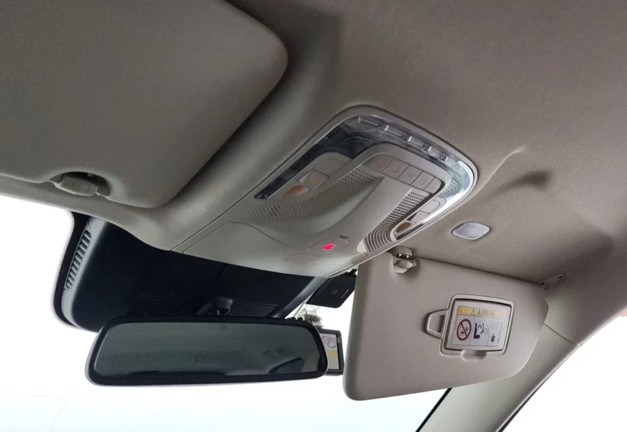 Mercedes V-Class V300