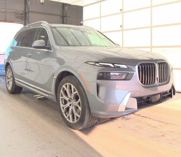BMW X7 xDrive40i 2025