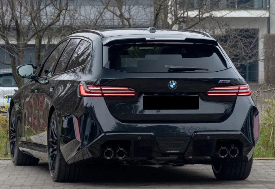 BMW M5