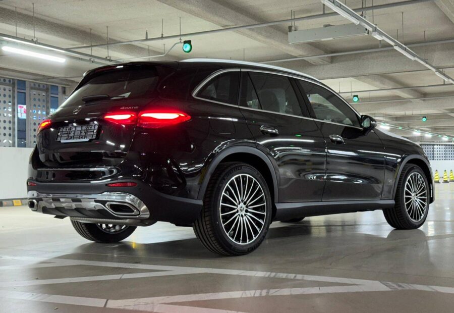 Mercedes GLC300
