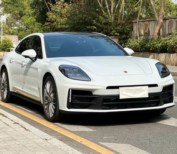 Porshe Panamera 2025