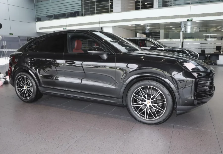 Porsche Cayenne Coupe