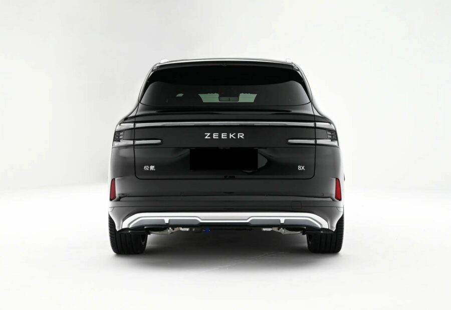 ZEEKR 8X