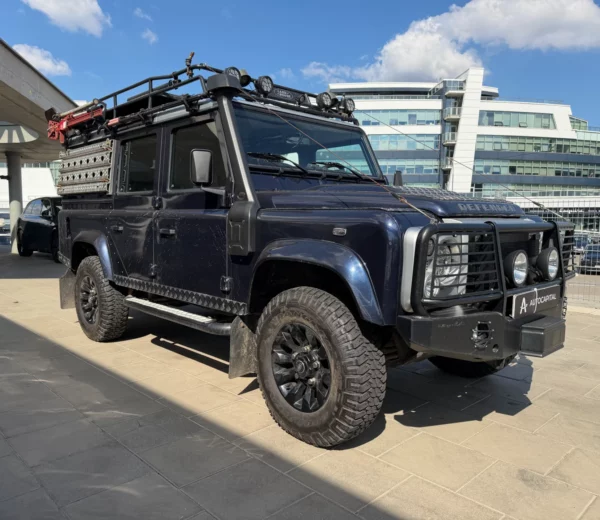 land rover defender 2014