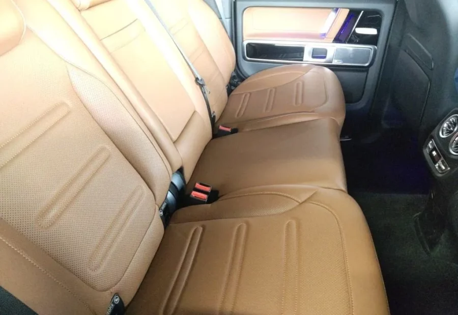 Mercedes G400d