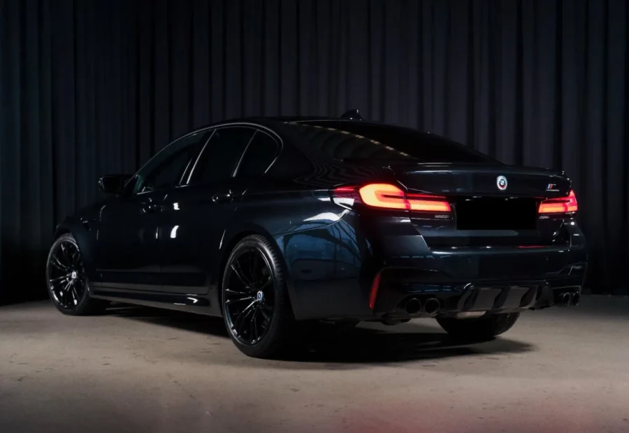 BMW M5