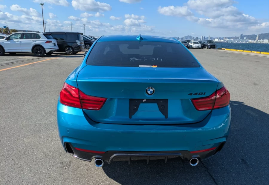 BMW 440i