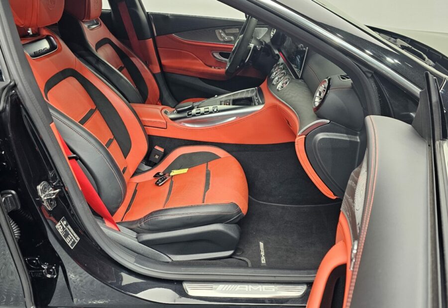 Mercedes AMG GT 63