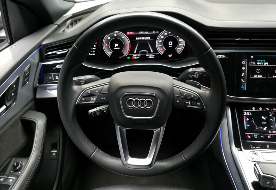 Audi Q8