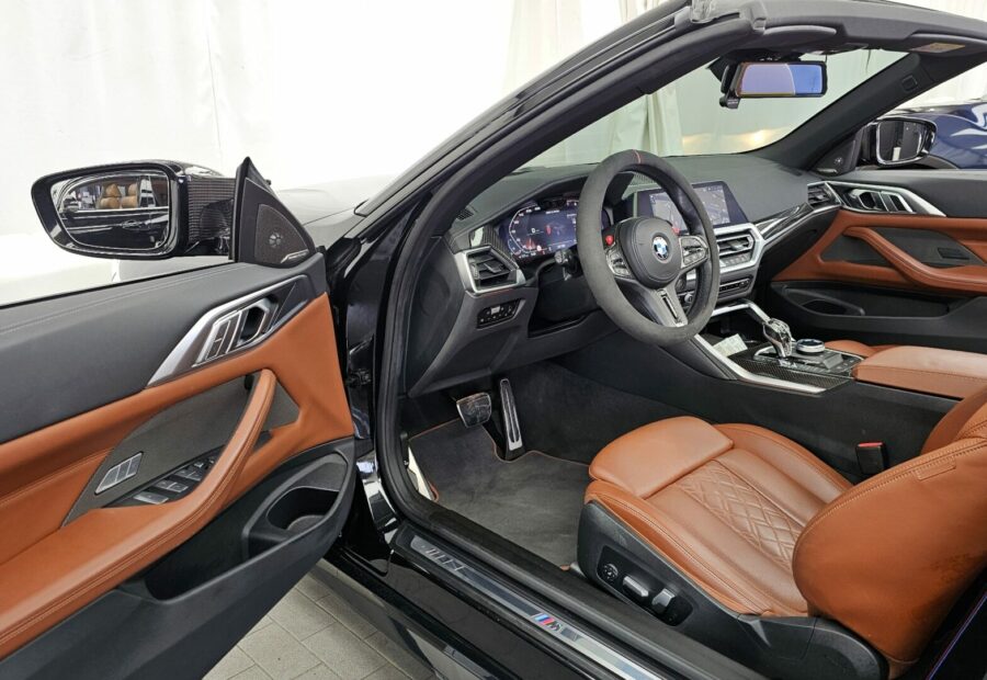 BMW M440i