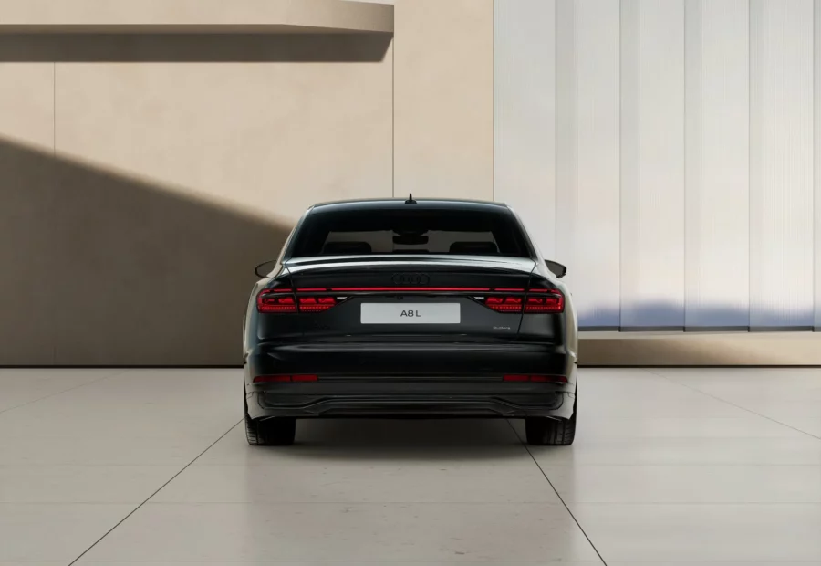 Audi A8L