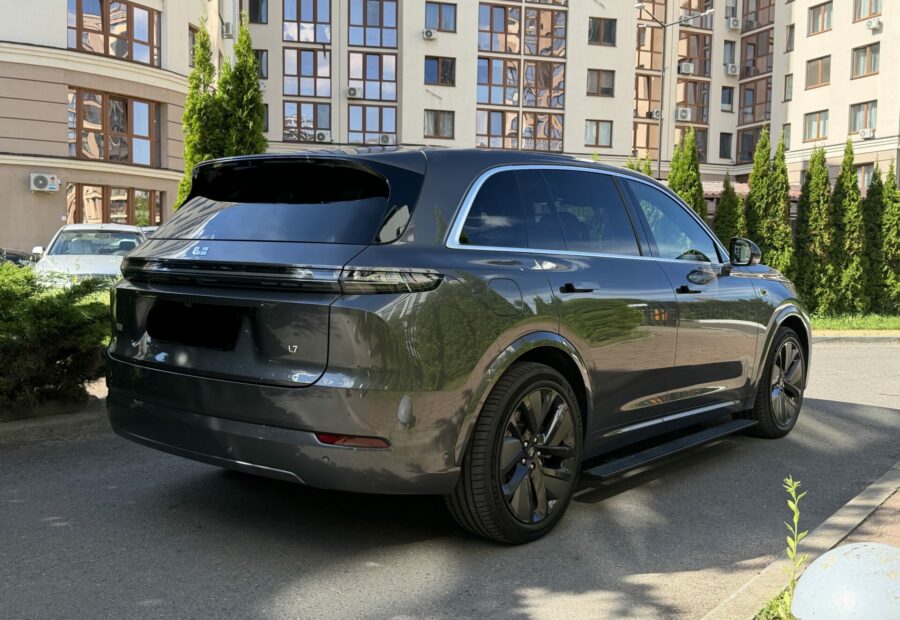 Li Auto L7