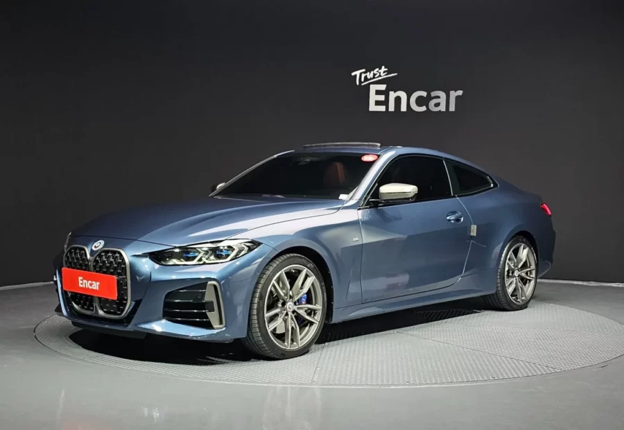BMW M440i