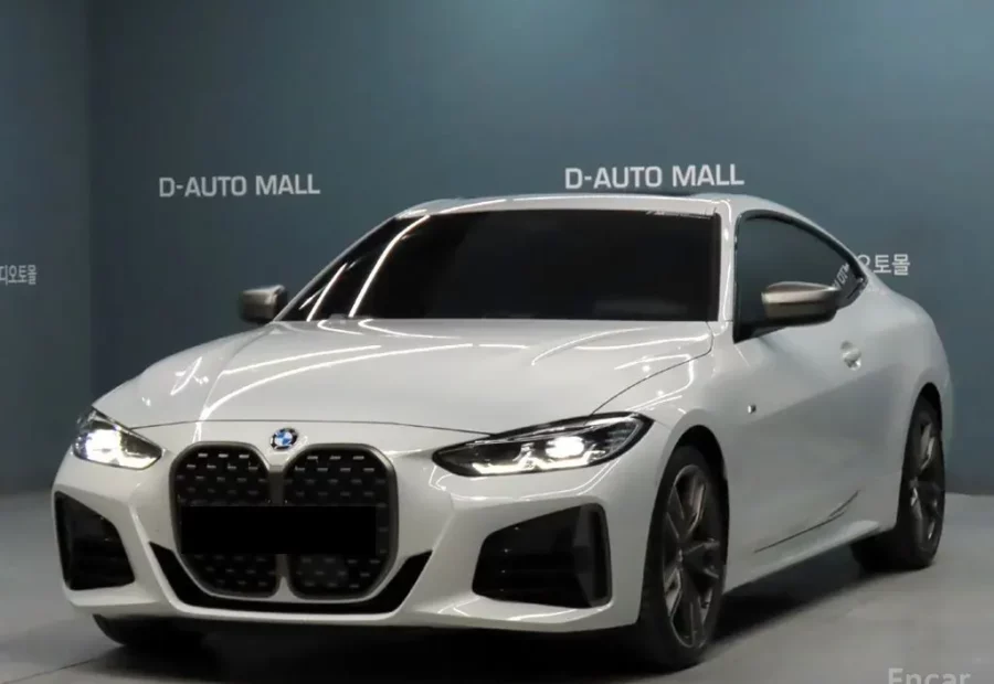 BMW M440i