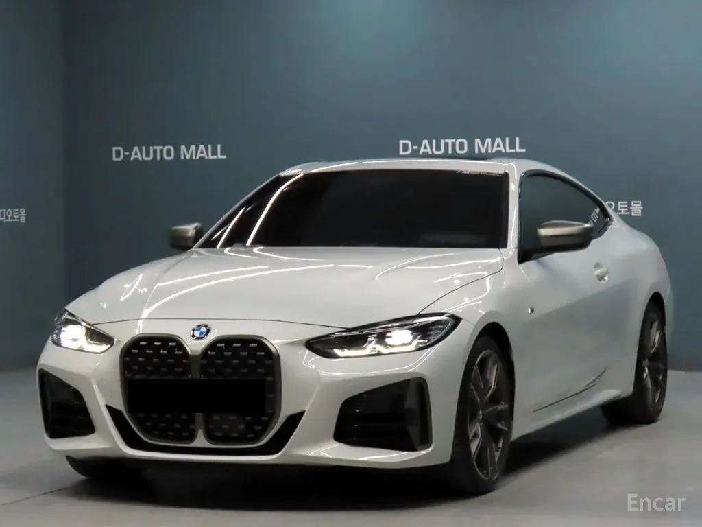 BMW 4 Series (G22)  M440i xDrive Coupe 2021