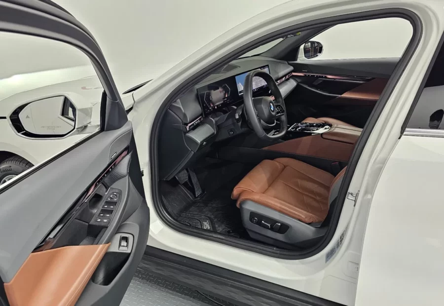 BMW 530i