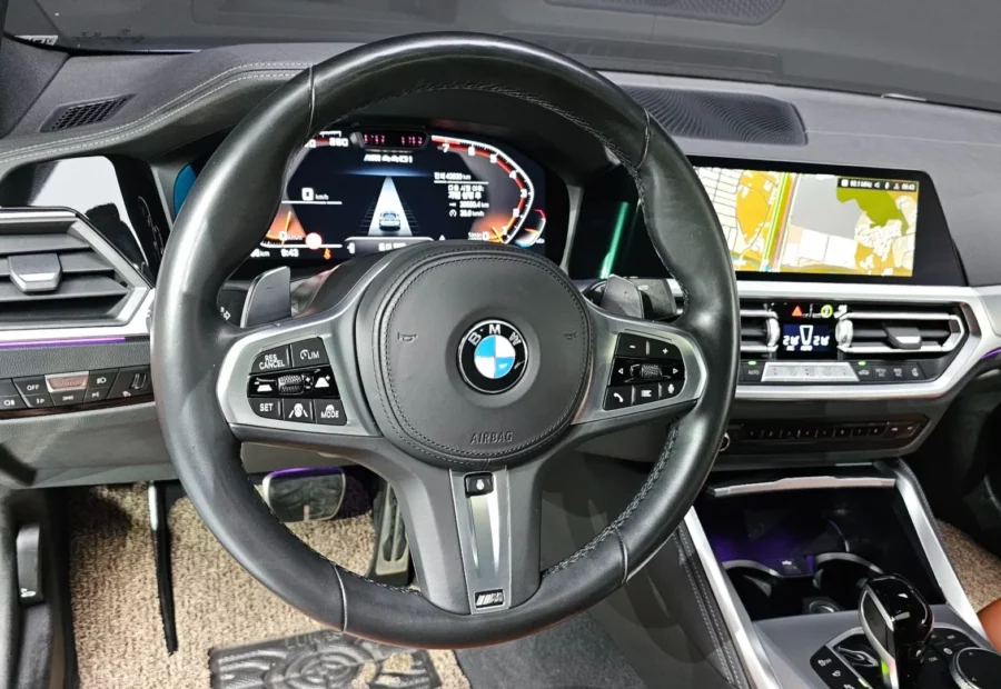 BMW M440i