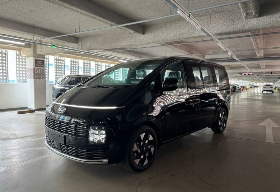 Hyundai Staria