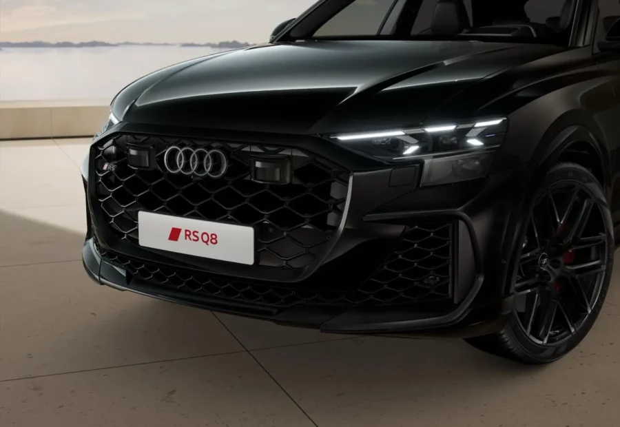 Audi RSQ8