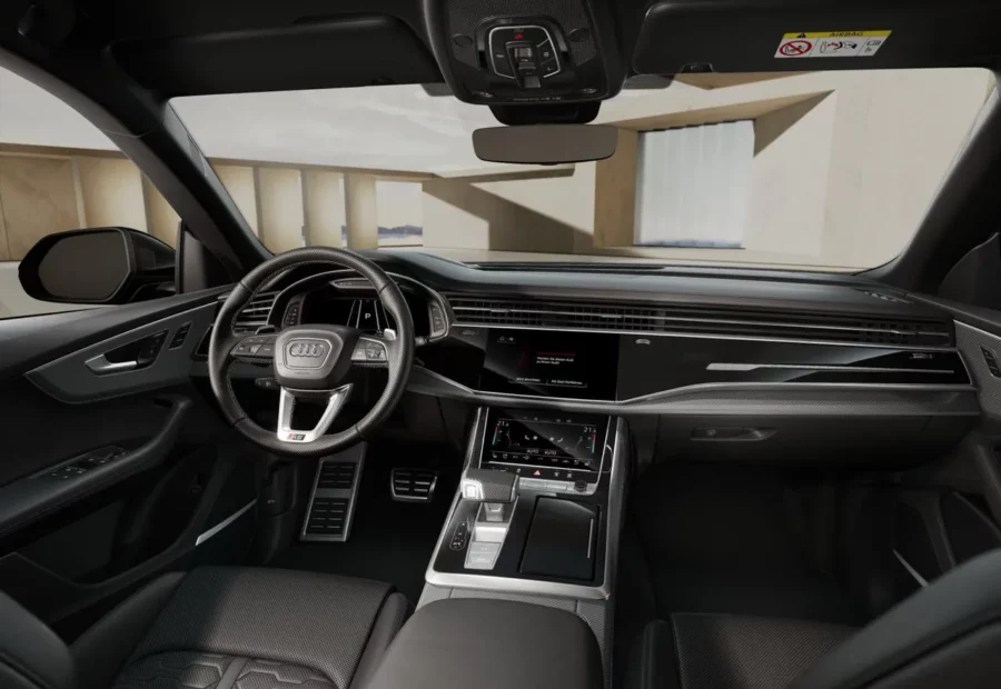 Audi RSQ8
