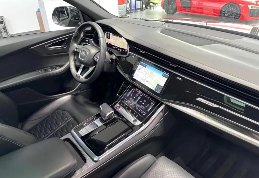 Audi RS Q8