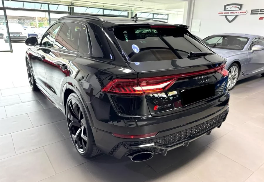 Audi RS Q8