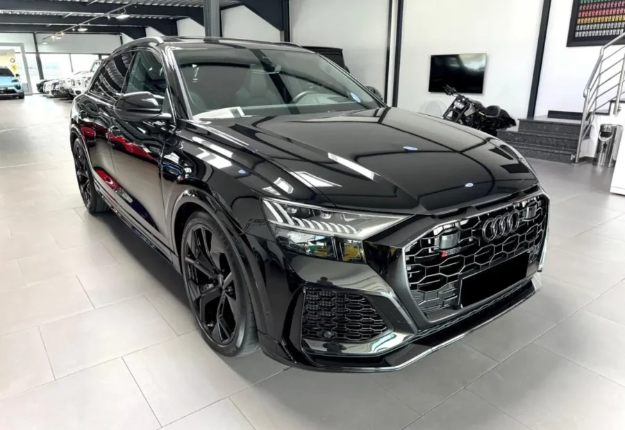 Audi RS Q8