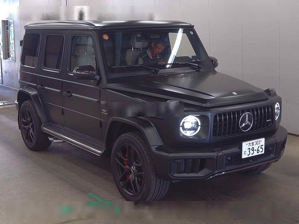 MERCEDES BENZ G63 AMG
