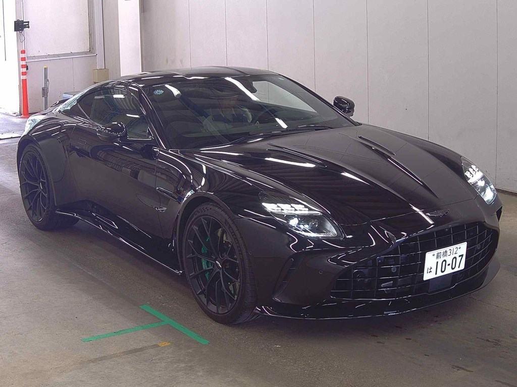 ASTON MARTIN VANTAGE V12 2025