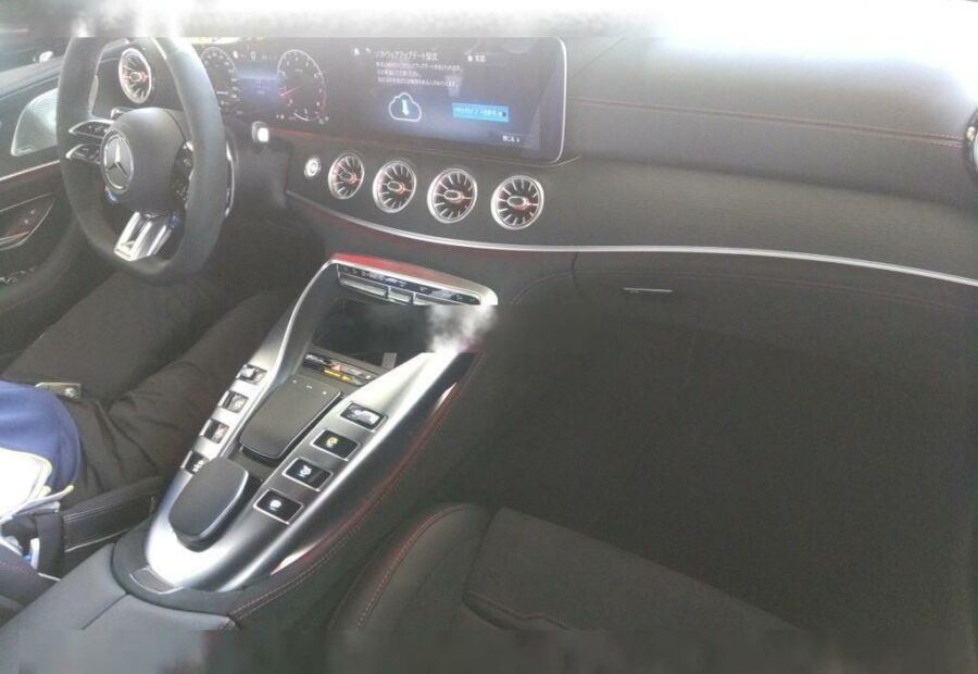 Mercedes AMG GT 63S