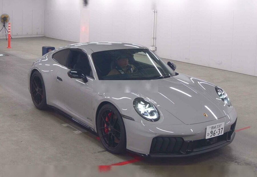 Porsche 911