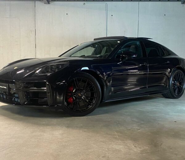 Porsche Panamera GTS 2026
