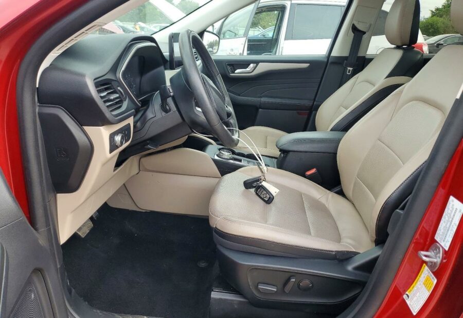 Ford ESCAPE
